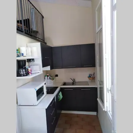 Charmant Appartement Au Centre De Cannes.